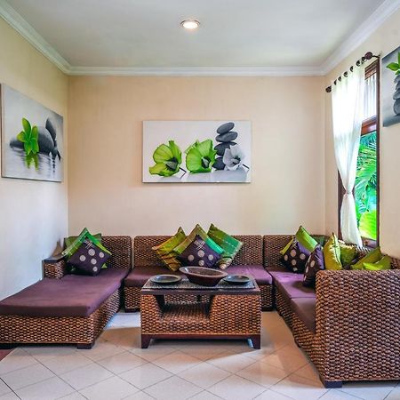 Villa Mica - Kuta - 5 Bedrooms - 5 Bathrooms - Great Location מראה חיצוני תמונה